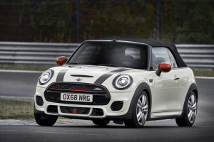 image 24 in mini jcw gallery