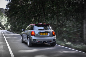 image 7 in mini jcw gallery