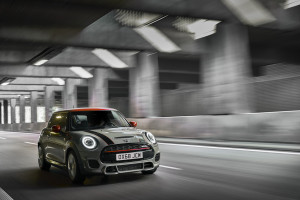 image 8 in mini jcw gallery