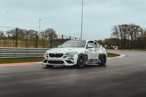 image P90417864_highRes_bmw-m2-cs-racing-by- in Misselijkmakende BMW gallery
