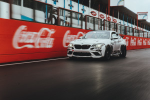 image P90417894_highRes_bmw-m2-cs-racing-by- in Misselijkmakende BMW gallery