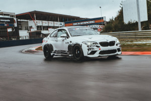 image P90417896_highRes_bmw-m2-cs-racing-by- in Misselijkmakende BMW gallery