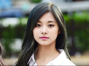 image 6.-Chou-Tzu-yu in mooiste gallery