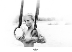 image 11 in Naaktkalender gallery