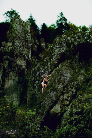 image 14 in Naaktkalender gallery
