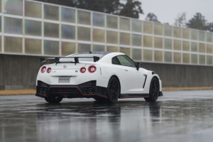 image 2 in nismo gt-r gallery