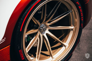 image 6 in Pagani Lampo gallery