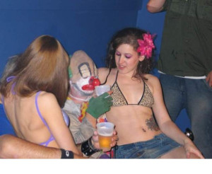 image 8 in pipo gallery