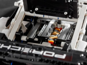 image LEGO-Technic-5 in Porsche Lego gallery