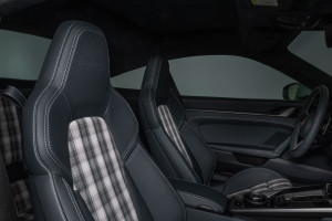 image 7 in porsche visgrijs gallery