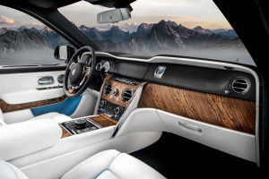 image 12 in Rolls-Royce Cullinan gallery
