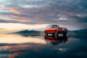 image 15 in Rolls-Royce Cullinan gallery