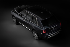 image 18 in Rolls-Royce Cullinan gallery