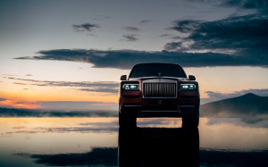 image 22 in Rolls-Royce Cullinan gallery