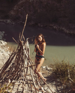 image 9 in santamaria gallery