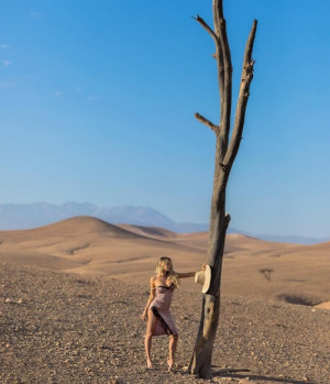 image 13 in Sara Underwood Marokko gallery