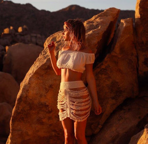 image 6 in Sara Underwood Peper gallery