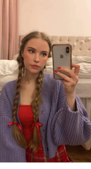 image 19 in selfie, selfie gallery