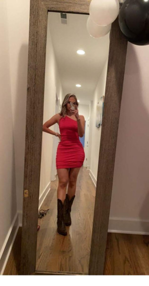 image 2 in selfie20 gallery