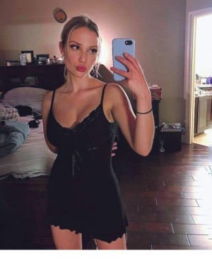 image 1_12 in selfiegod gallery