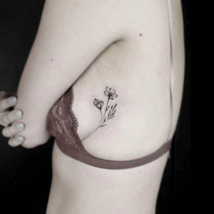 image 14 in sideboobtattoo gallery