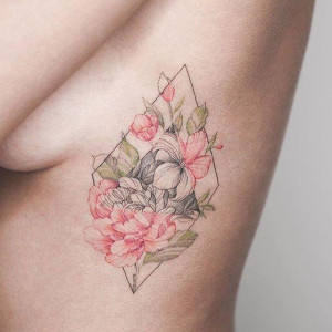 image 16 in sideboobtattoo gallery