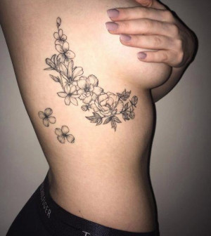 image 23 in sideboobtattoo gallery