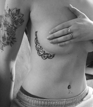 image 3 in sideboobtattoo gallery