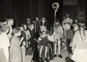 image 8 in sinterklaas  gallery