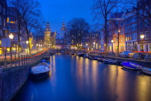 image 7.-Amsterdam-26.700.000-tags in stedenderdekeergoeiekeer gallery