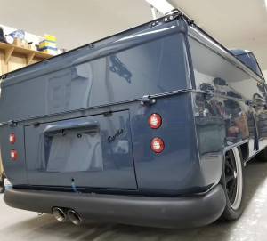 image 2 in SUBT1 gallery
