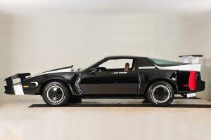 image 10 in superkitt gallery