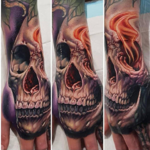 image 5 in tattoo artiest gallery