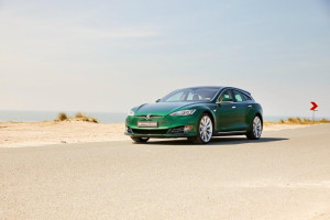 image 4 in Tesla Break gallery