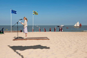 image 7 in totoz gallery