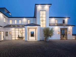 image 1 in Villa LeBron James gallery