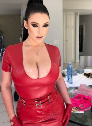 image 7 in WhiteBoobs gallery