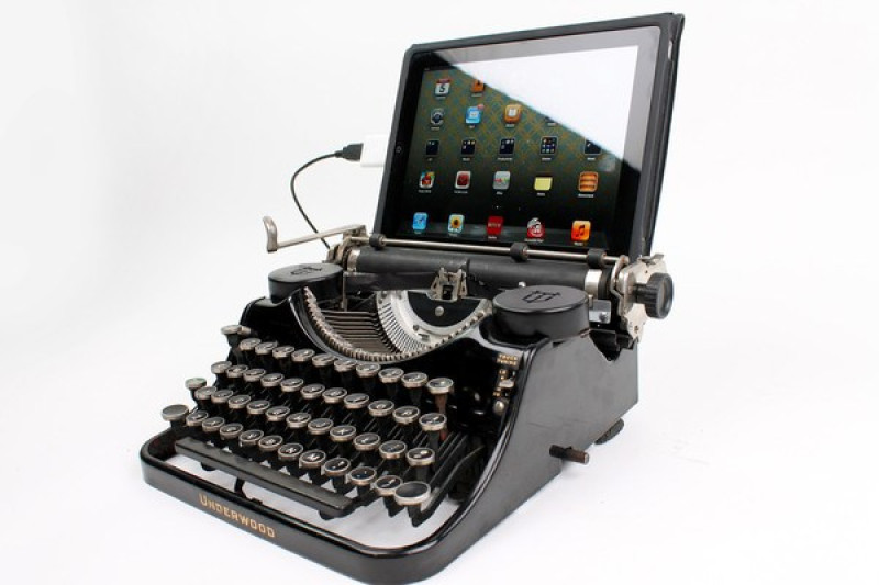 Deze typemachine kan u aansluiten op een tablet (video)