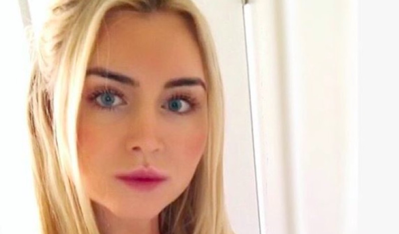 Oogverblindende Kerrie McMahon is helemaal klaar voor de zomer (foto’s)