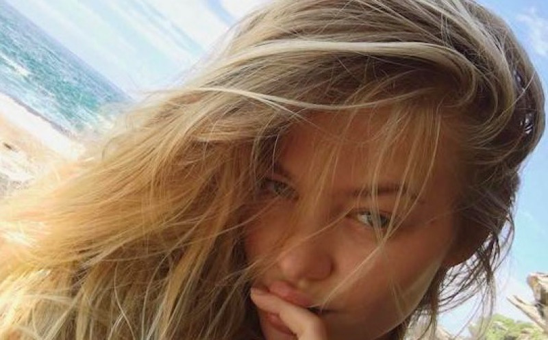 Imogen Caldwell is een buitenaards sexy surfbabe (foto’s)