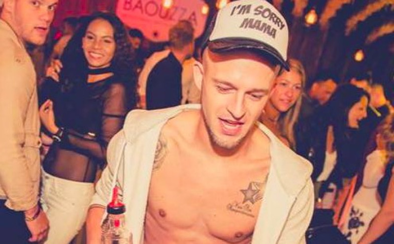 ‘Timtation’ heeft een nieuw lief… en een hernia (foto's)