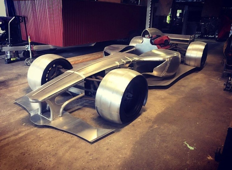 Deze F1-auto is voor op de openbare weg (foto’s)