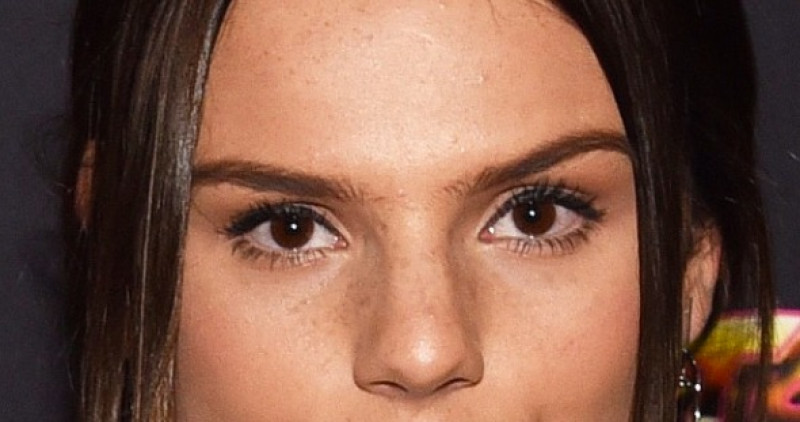 Wat heeft Famke Louise met d’r lippen gedaan? (foto)
