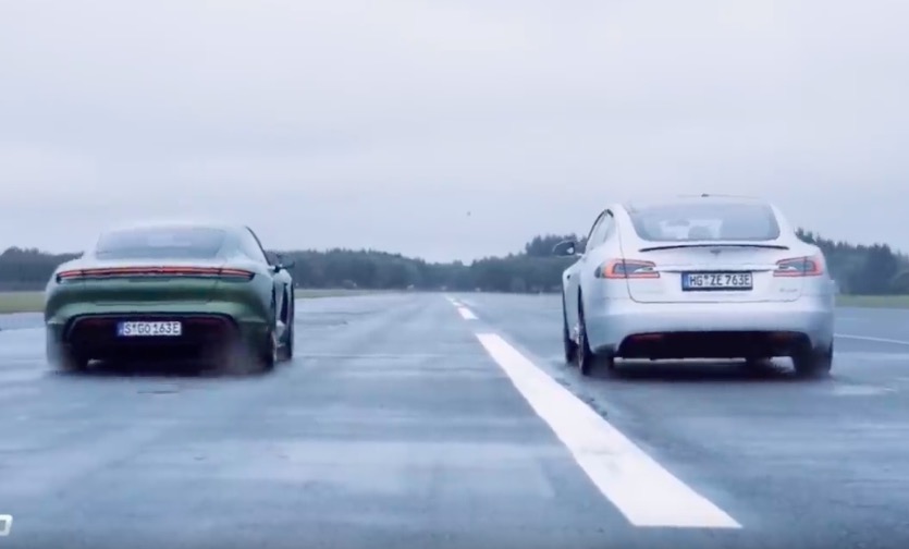 Tesla Model S P100D vs Porsche Taycan: wie wint? (video)