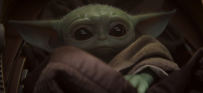Daarom is er nog nergens Baby Yoda speelgoed te vinden (video)