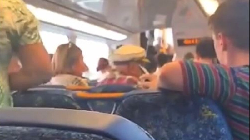 Tiener bedreigt opa, maar wordt meteen op zijn plaats gezet en hoe (video)