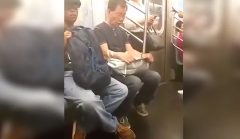 Metrorukker ontmoet de verkeerde madam (video)