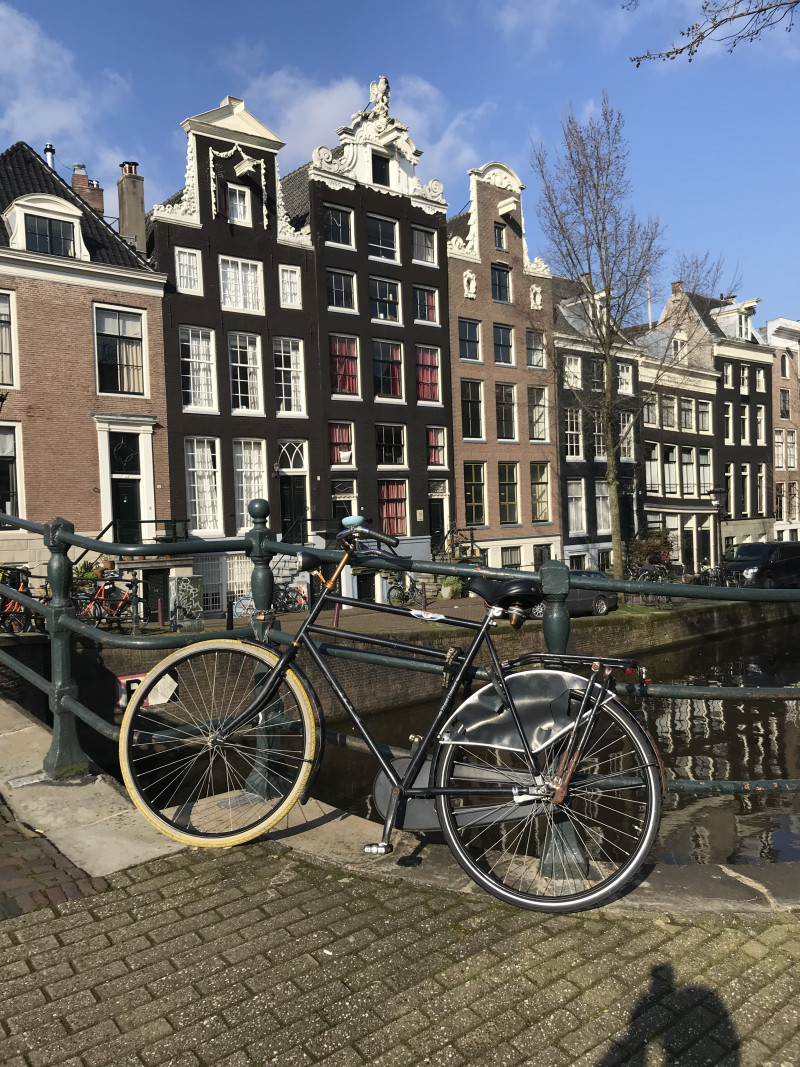 De Belg wil blijven reizen maar kijkt de kat uit de boom