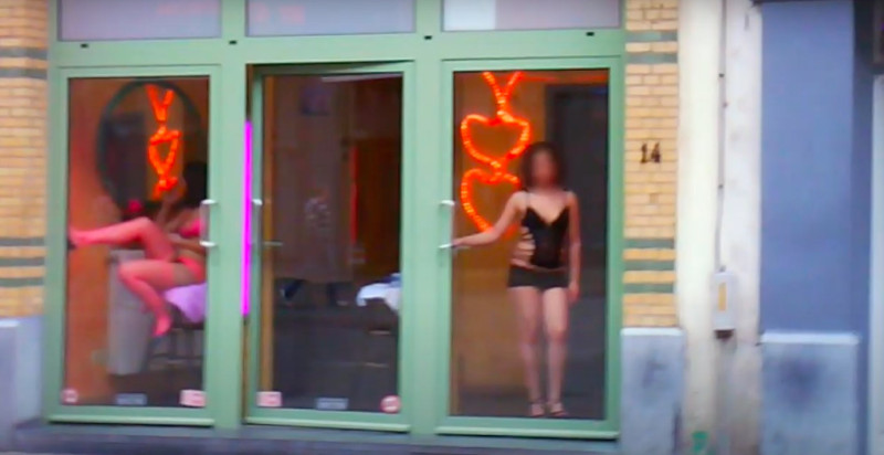 'Schipperskwartier-prostituees zetten klanten in ‘t zak sinds corona'