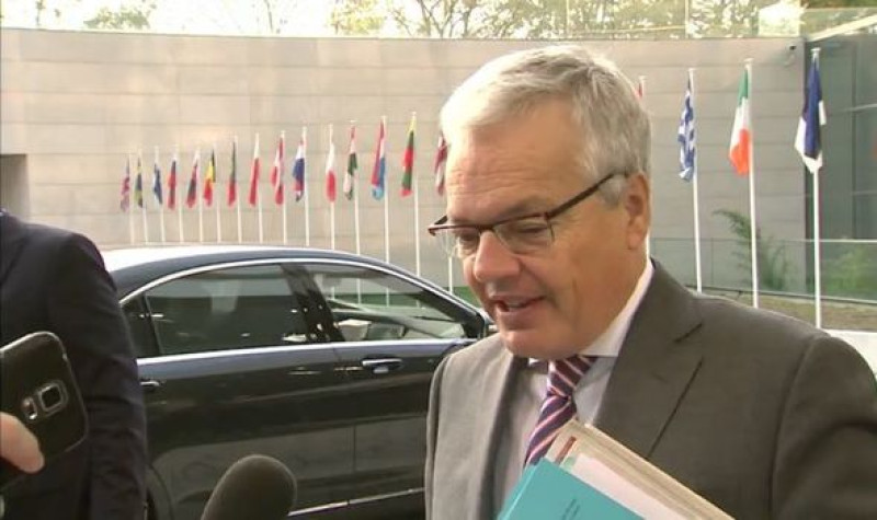 Reynders en Michel hebben nog medewerkers in dienst betaald door de burger